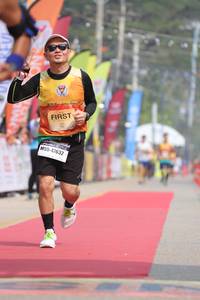 BIB: 47632
                            <button type="button" onclick="openModal(8237233)" class="btn btn-primary btn-sm float-right btn-popup" data-toggle="modal" data-target=".modal-high-quality">
                        <i class="fas fa-shopping-cart"></i> Add to Cart
                    </button>
                                            <button type="button" onclick="isThisMe(8237233, true)" class="btn btn-success btn-sm float-right btn-popup btn-isme hidden" data-toggle="tooltip" data-placement="bottom" title="นี่คือรูปของคุณใช่ไหม คลิกที่นี่เพื่อเอาเข้าอัลบั้ม">
                        <i class="fas fa-plus"></i> Add to album
                    </button>
                    <button type="button" onclick="isThisMe(8237233, false)" class="btn btn-warning btn-sm float-right btn-popup btn-isnotme hidden">
                        <i class="fas fa-ban"></i> Remove from album
                    </button>